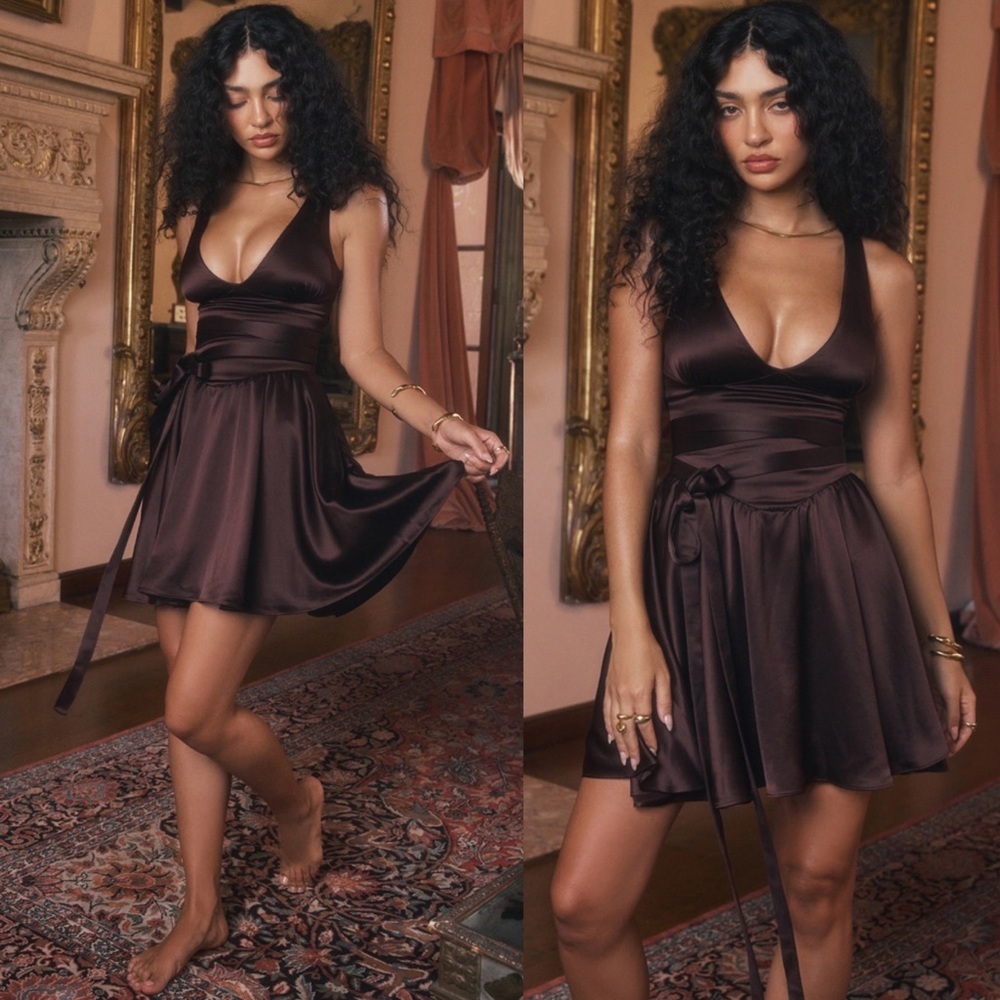 HOUSE OF CB 'Shiema' Rich Brown Mini Dress NWOT size XS regular length - Picture 2 of 11